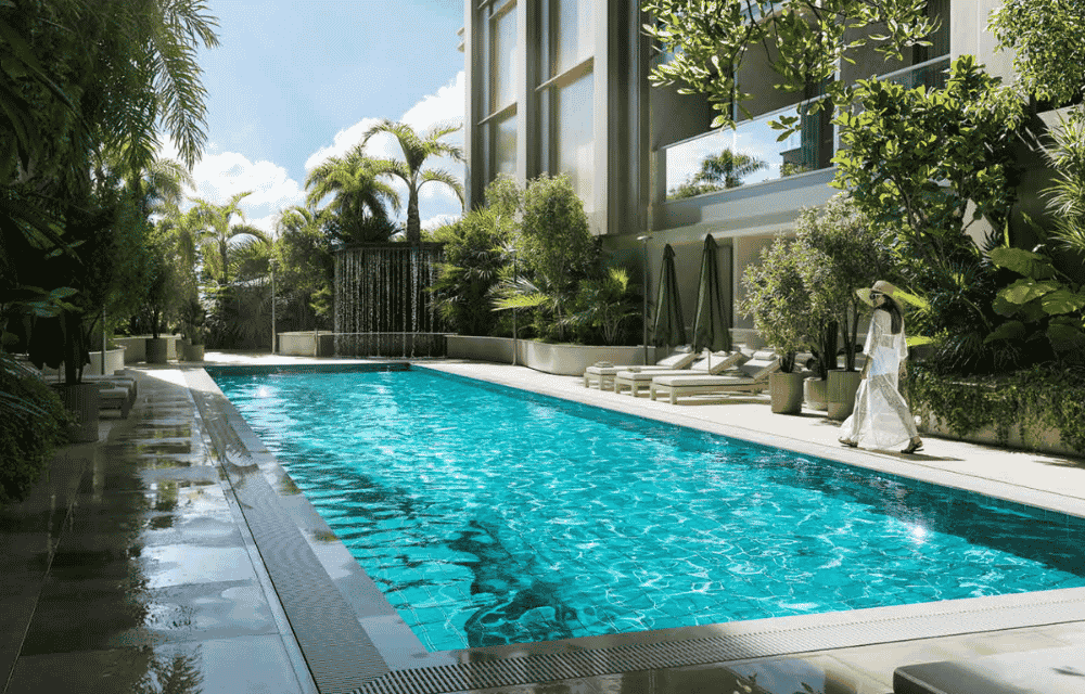 Temperature Controlled Infinity Pool